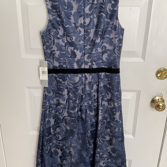 NWT Kay Unger Embroidered Dress Metallic Navy - Picture 6 of 8